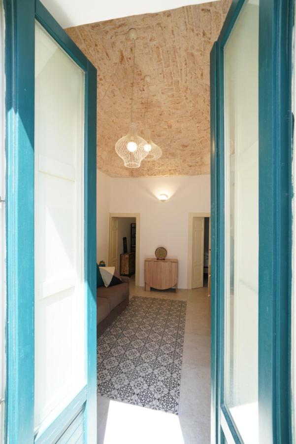 Domus Lapis - Con Terrazza Panoramica Βίλα Ostuni Εξωτερικό φωτογραφία