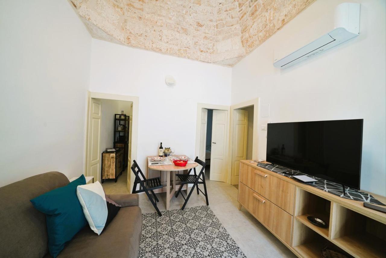 Domus Lapis - Con Terrazza Panoramica Βίλα Ostuni Εξωτερικό φωτογραφία
